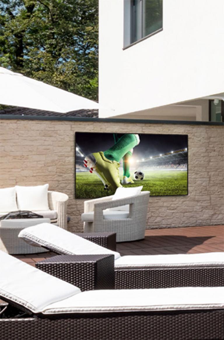 Outdoor tv Wallmount